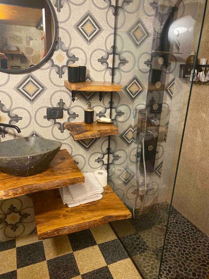 A' Pupata Leilighet Napoli Eksteriør bilde